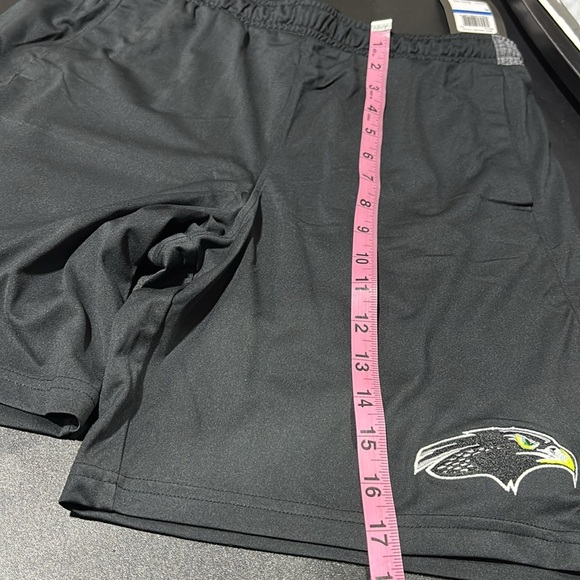 Under Armour Loose Fit,pockets,embroidered Seahawk logo,elastic drawstring waist - Picture 8 of 10